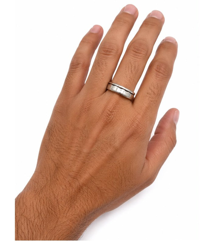 925 Sterling Silver Ring by Hebron J.